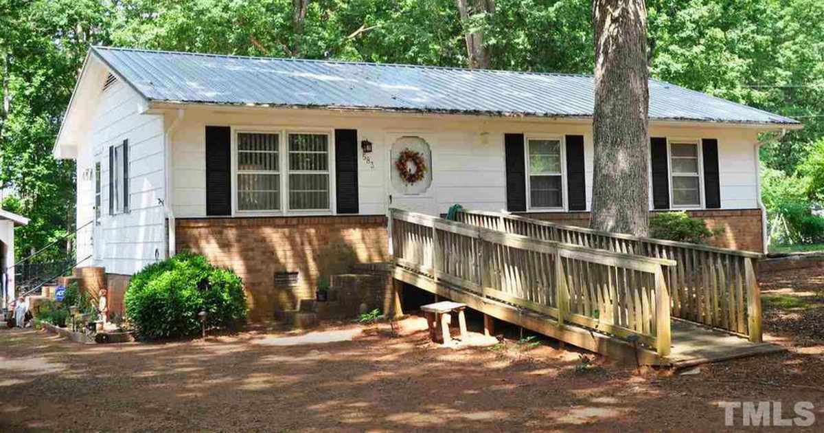 583 Piney Grove Church Rd, Siler City, NC 27344 ListReports