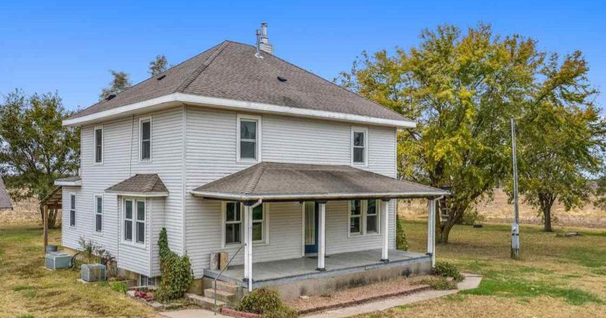 15515 Northwest 100th Street, Whitewater, KS 67154 ListReports