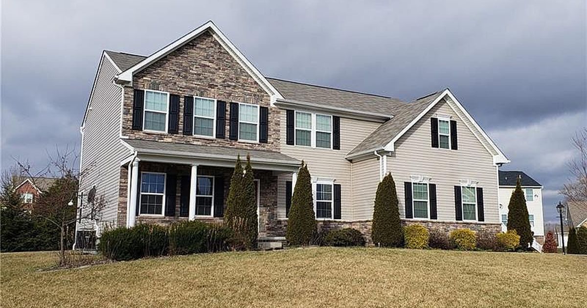 409 Stephanie Court Greensburg PA 15601 ListReports