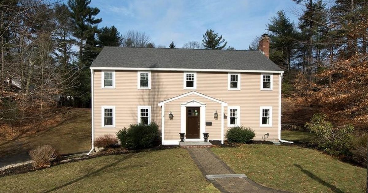 4 Mill River Ln, Hingham, MA 02043 ListReports