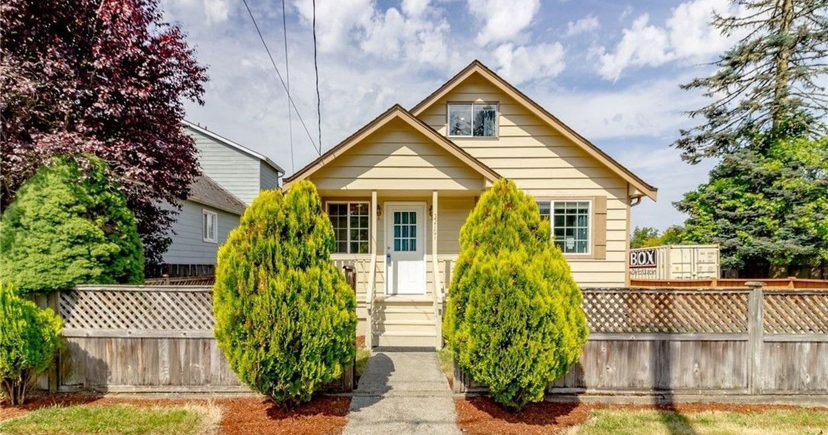 32101 Union Drive, Black Diamond, WA 98010 ListReports