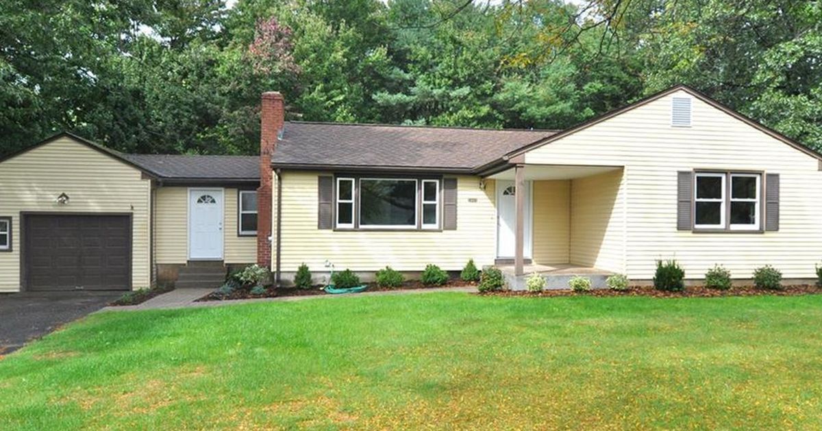 1991 Poquonock Ave, Windsor CT 06095 ListReports
